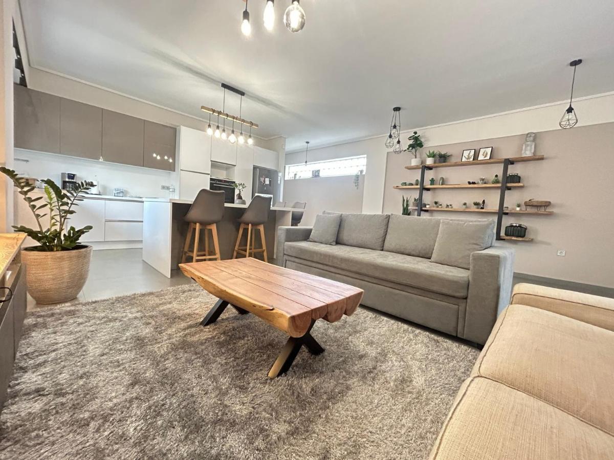 New Minimal Apartment,10' From Athens Airport Spata  Bagian luar foto